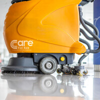 SCRUBBER DRYER